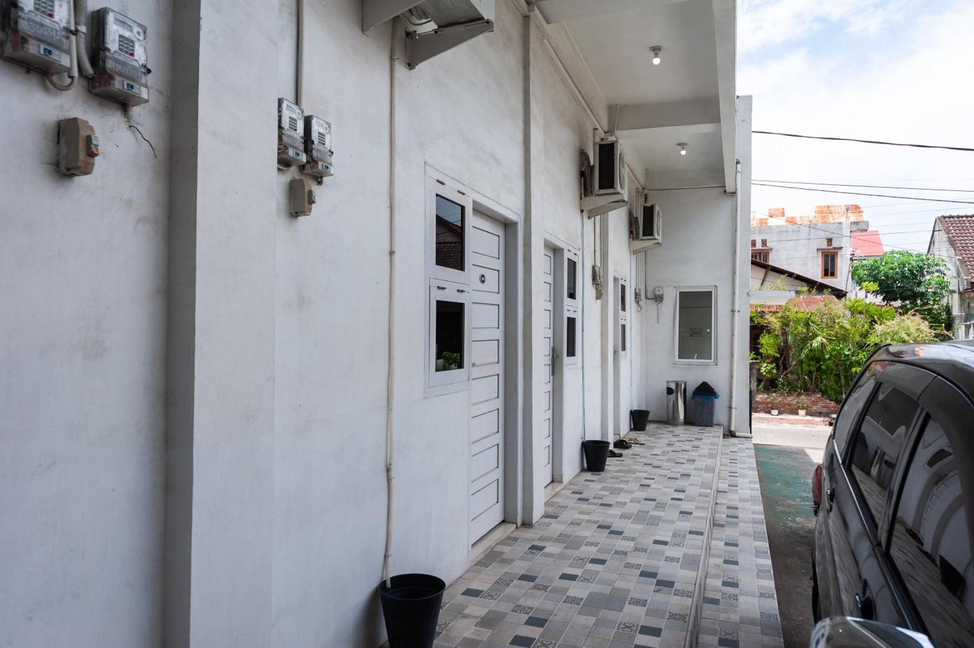 Reddoorz Syariah Near Rsud Zainoel Abidin Banda Aceh Hotel Ngoại thất bức ảnh
