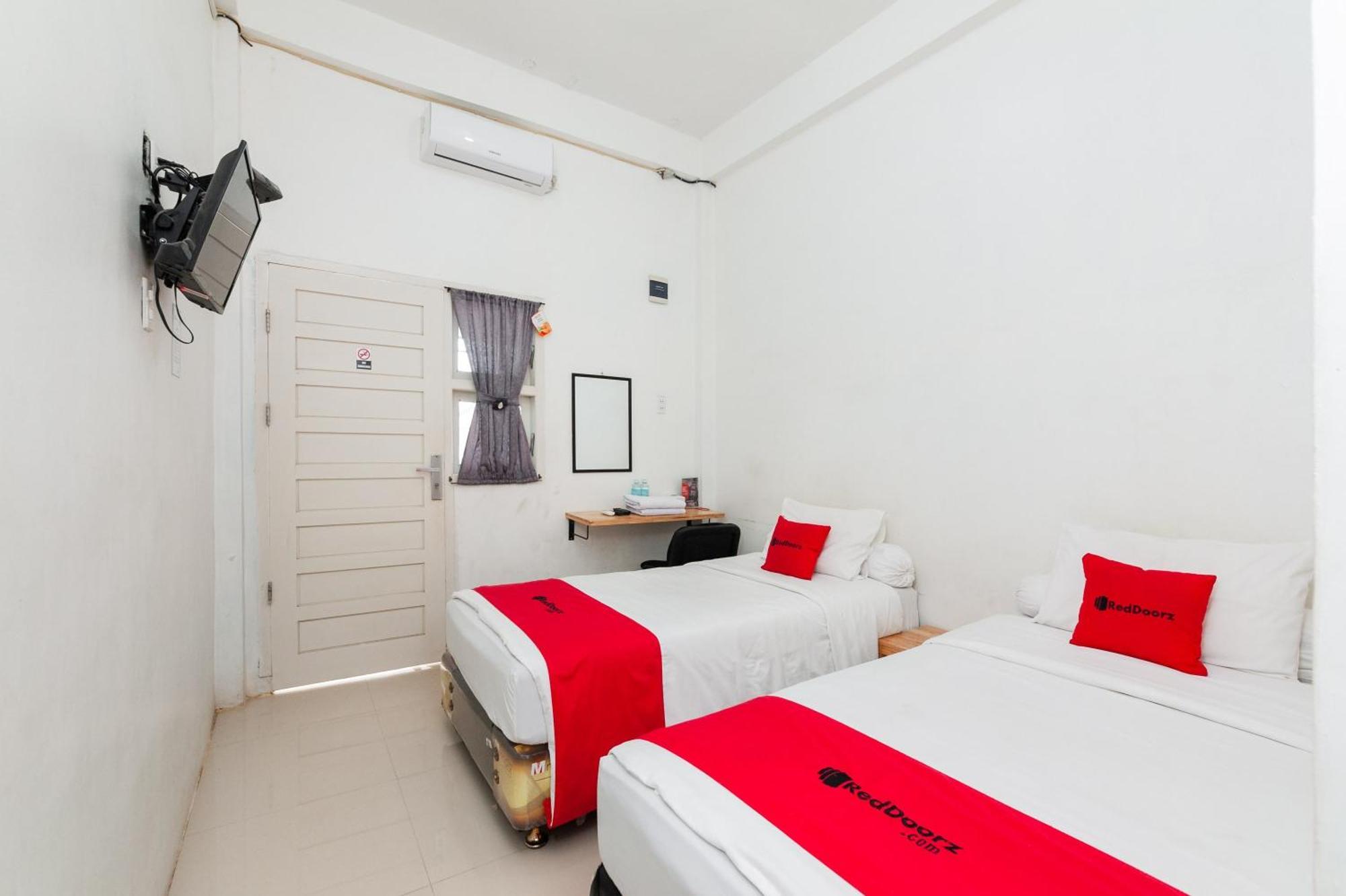 Reddoorz Syariah Near Rsud Zainoel Abidin Banda Aceh Hotel Ngoại thất bức ảnh