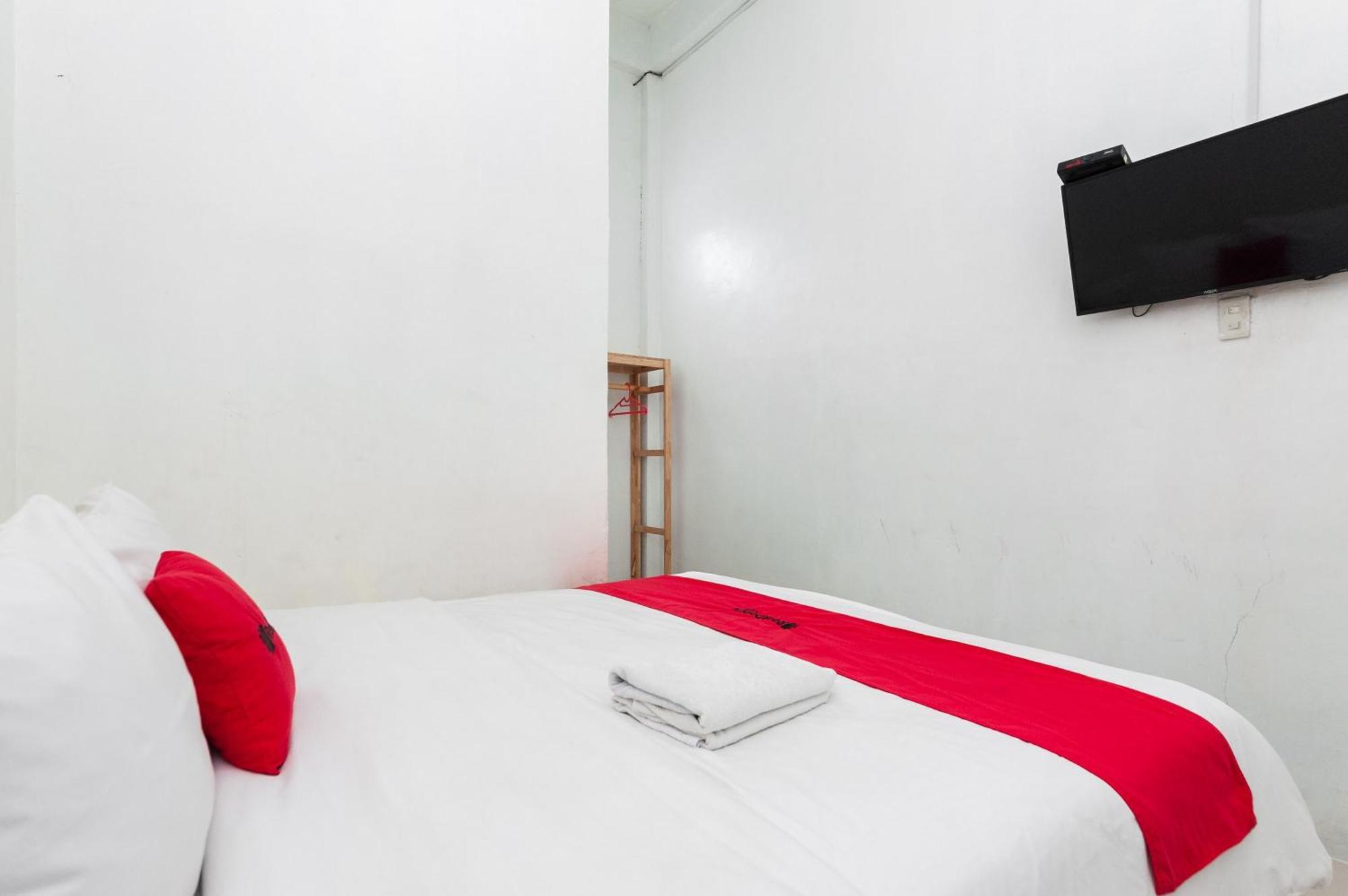 Reddoorz Syariah Near Rsud Zainoel Abidin Banda Aceh Hotel Ngoại thất bức ảnh